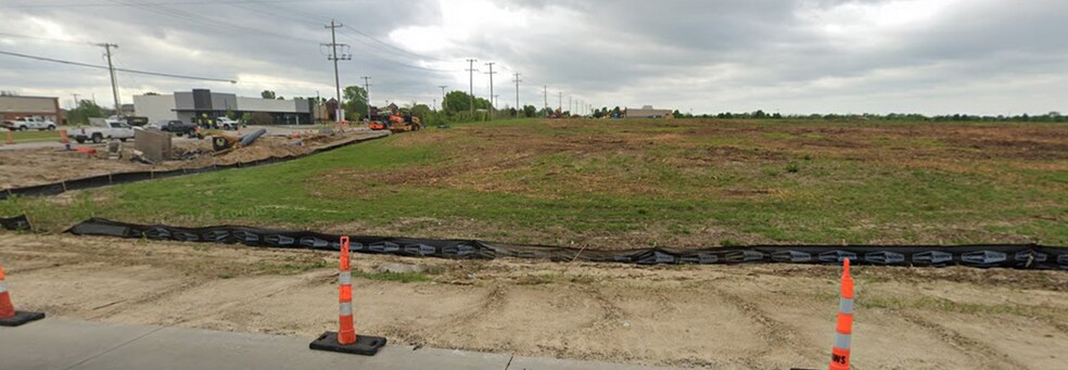 12102 Elm St, Jenks, OK à vendre - Photo de la construction – Image 2 sur 4