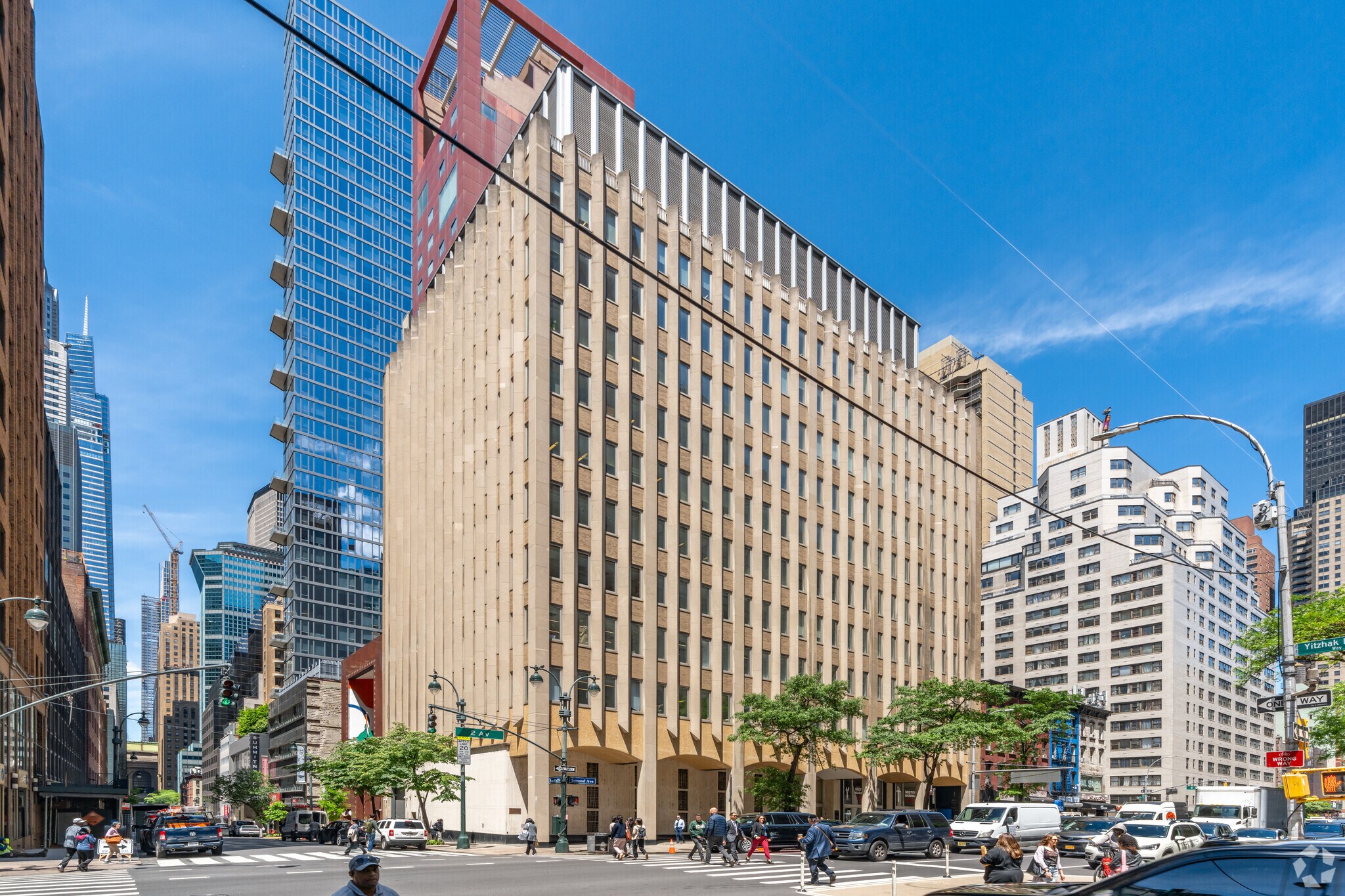 815 Second Ave, New York, NY à vendre Photo principale– Image 1 sur 11