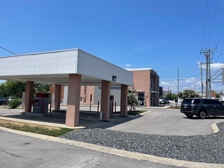 1915 Glen Echo Rd, Nashville, TN à vendre - Photo de l’immeuble – Image 3 sur 5