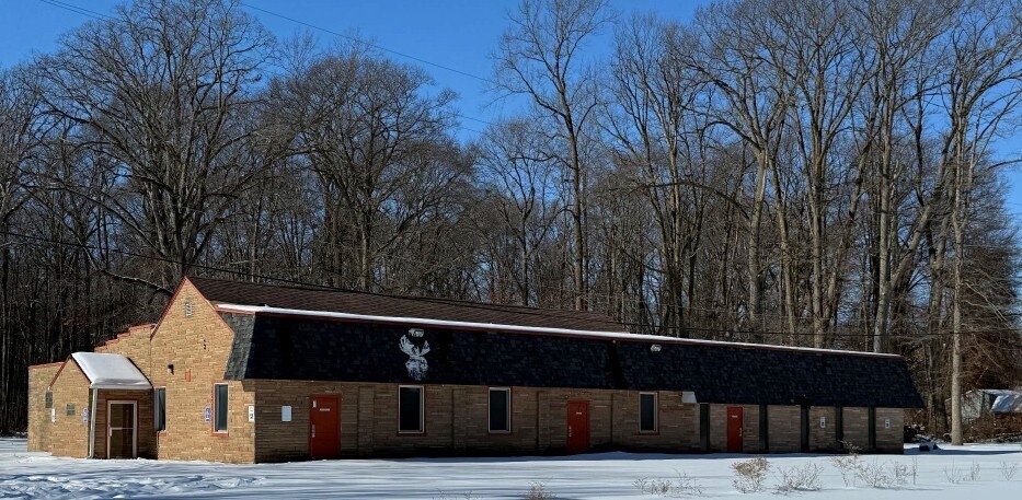 45476 Harris Rd, Belleville, MI à louer Photo de l’immeuble– Image 1 sur 6