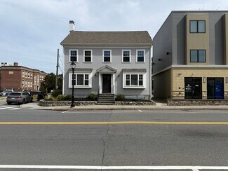 Plus de détails pour 570 Moody St, Waltham, MA - Bureau à louer
