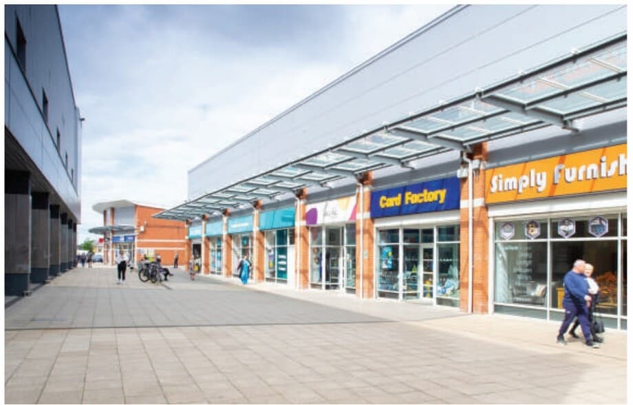 1-12 Pavilion Shopping Centre, Thornaby à louer - Photo de l’immeuble – Image 3 sur 4