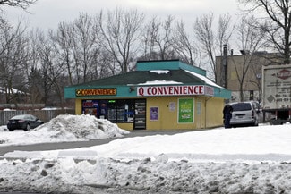 Plus de détails pour 2301 Benedet Dr, Mississauga, ON - Local commercial à vendre
