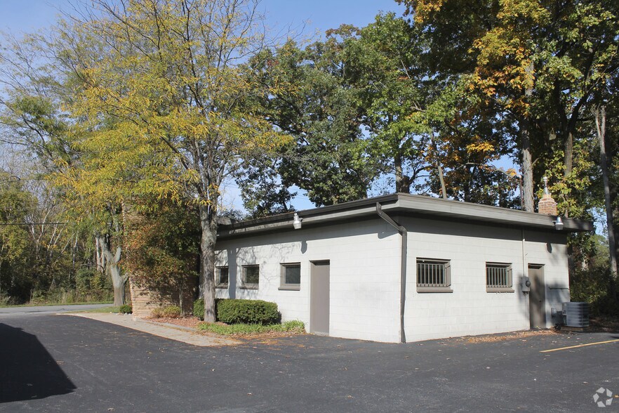 13955 Morse St, Cedar Lake, IN à louer - Photo de l’immeuble – Image 3 sur 3