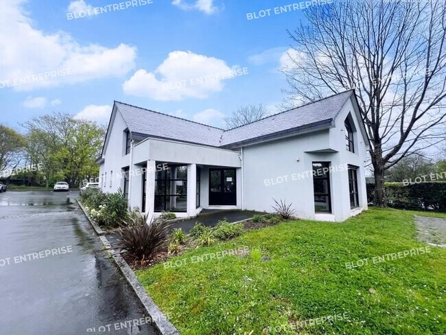 Plus de détails pour Bureau à louer