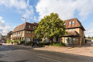 Plus de détails pour 101-135 Kings Rd, Brentwood - Bureau à louer