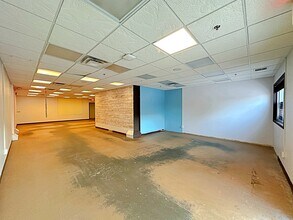 122 Millennium Dr, Fort McMurray, AB à louer Photo de l’immeuble– Image 2 sur 26