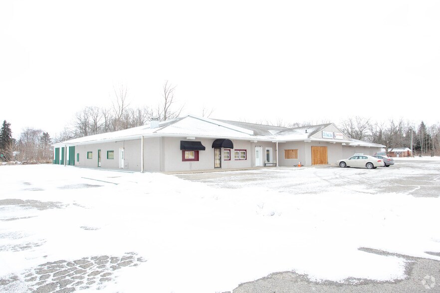 6000 Lakeshore Rd, Fort Gratiot, MI à louer - Photo de l’immeuble – Image 3 sur 3