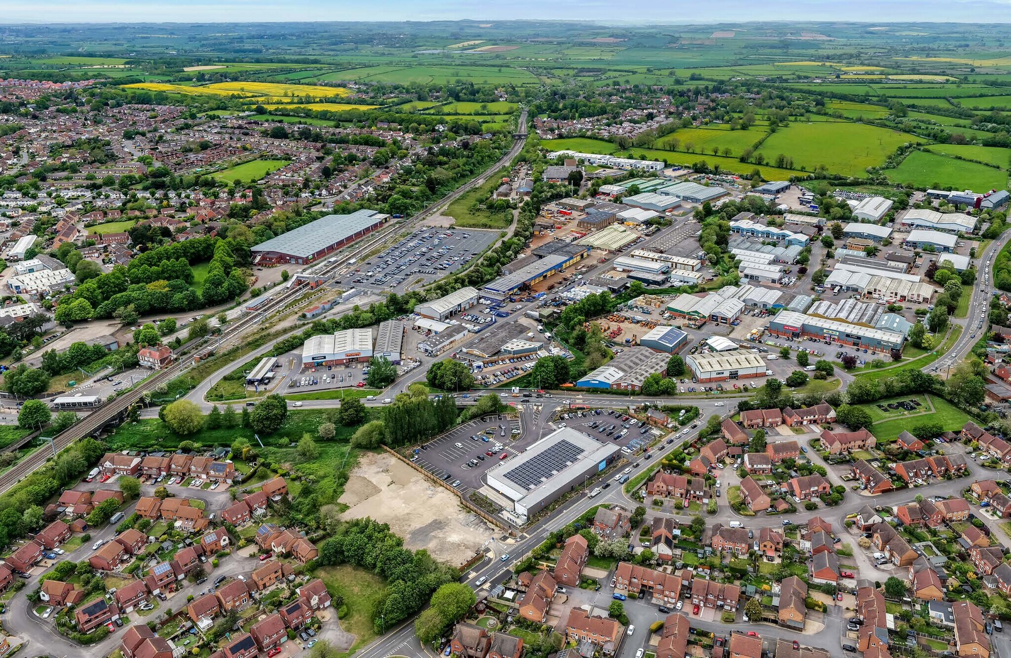 Unit 2, Great Bowden Rd, Market Harborough à vendre Photo principale– Image 1 sur 2
