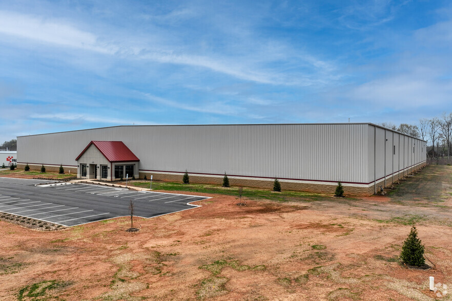 244 Quality, Mocksville, NC à louer - Photo de l’immeuble – Image 2 sur 13