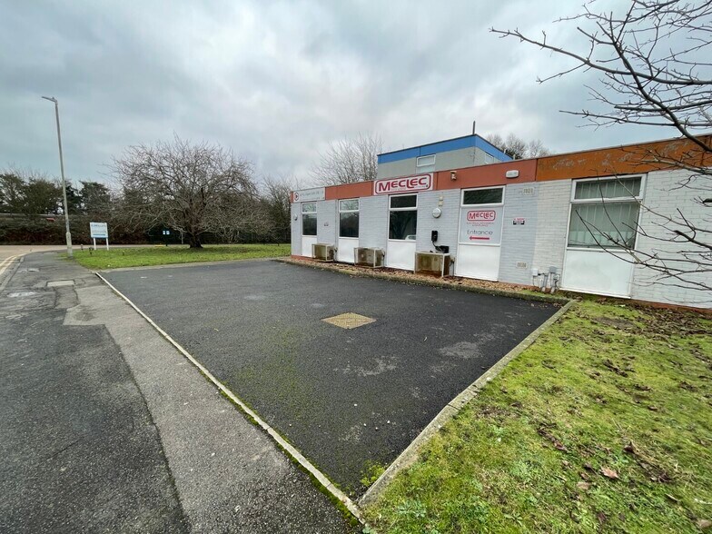 Javelin Way, Ashford à louer - Photo de l’immeuble – Image 2 sur 11