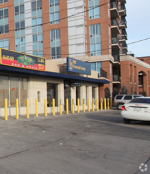 2766-2770 Keele St, Toronto, ON à louer - Photo de l’immeuble – Image 2 sur 2