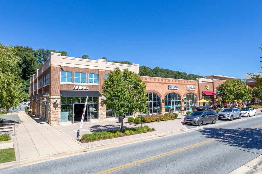 2510-2520 Quarry Lake Dr, Baltimore, MD à louer - Photo de l’immeuble – Image 1 sur 49