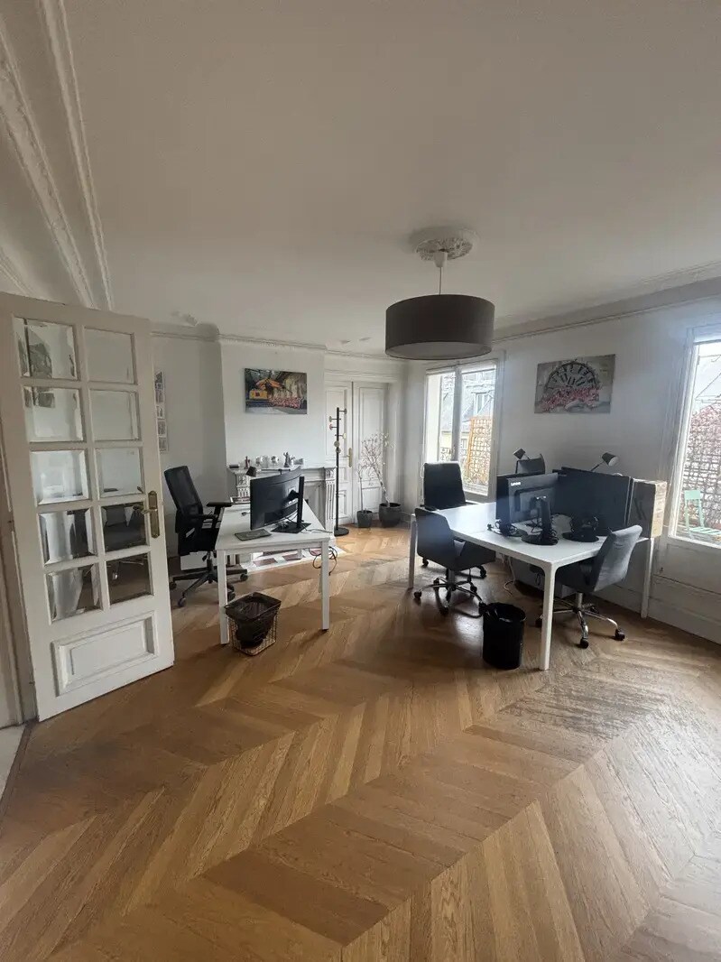 Bureau dans Paris à louer Photo de l’immeuble– Image 1 sur 16