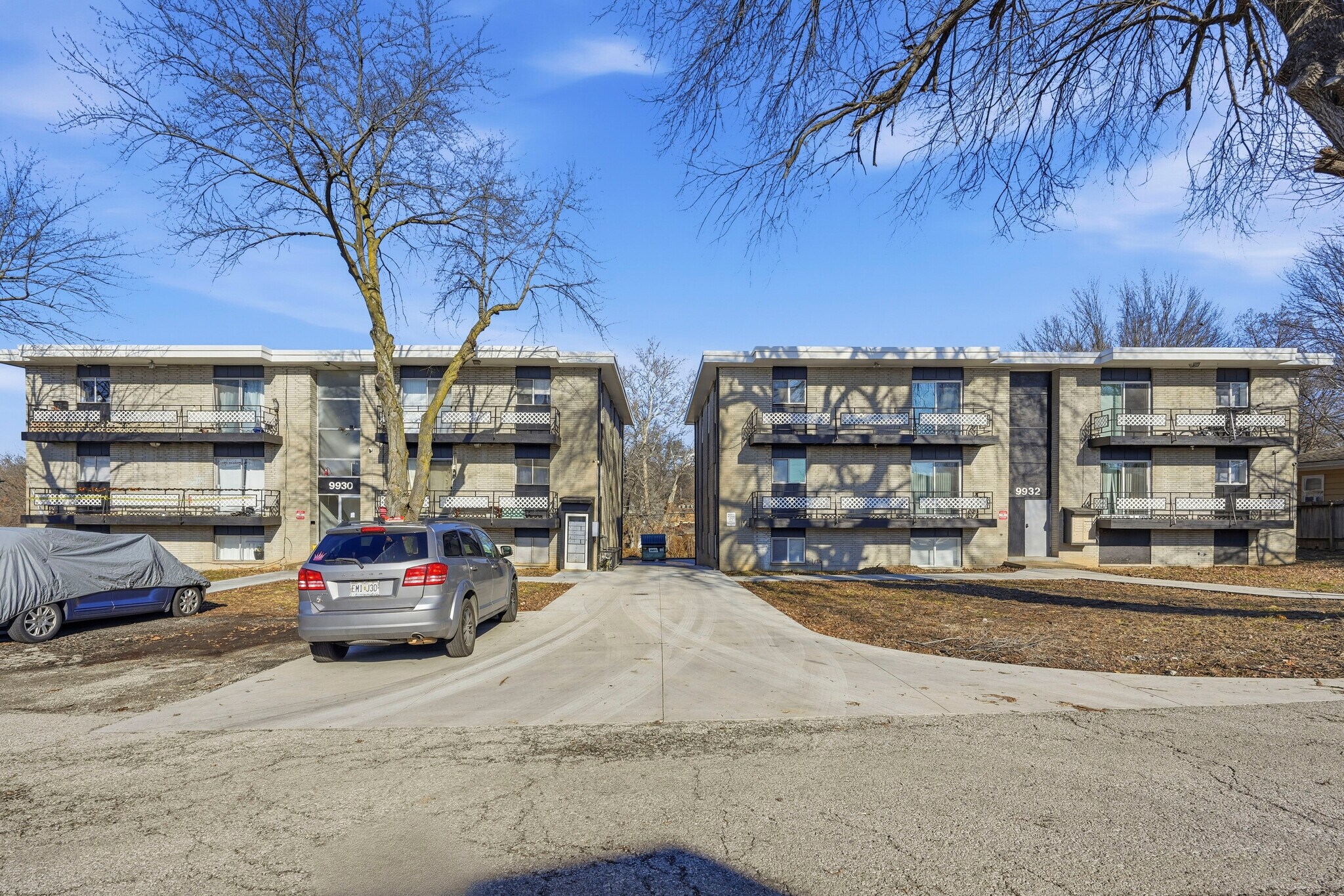 9930 E 36th St S, Independence, MO à vendre Photo principale– Image 1 sur 23