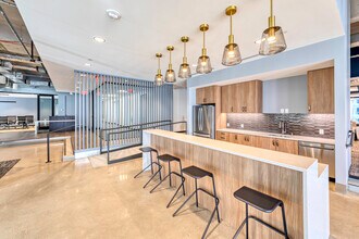 111 S Washington Ave, Minneapolis, MN à louer Photo intérieure– Image 1 sur 7