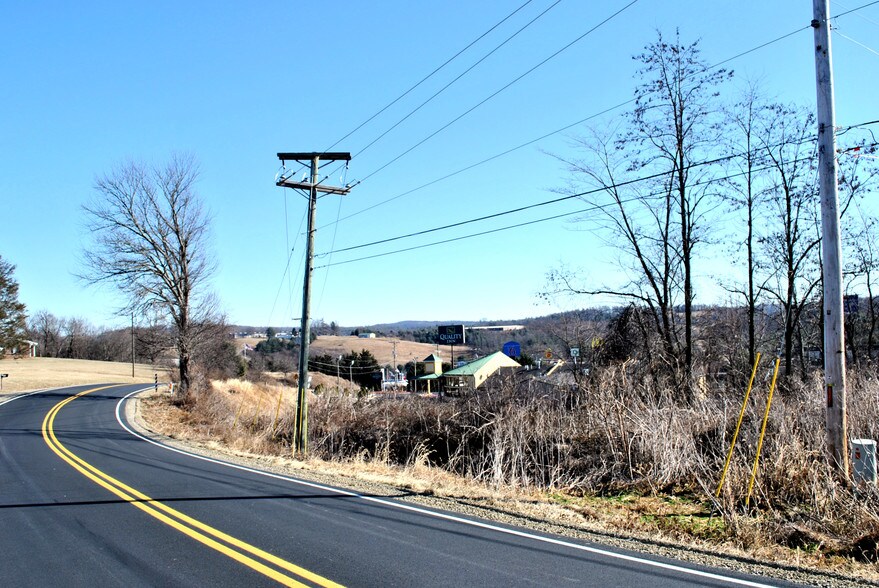 313 Airport Rd, Hillsville, VA à vendre - Autre – Image 2 sur 2