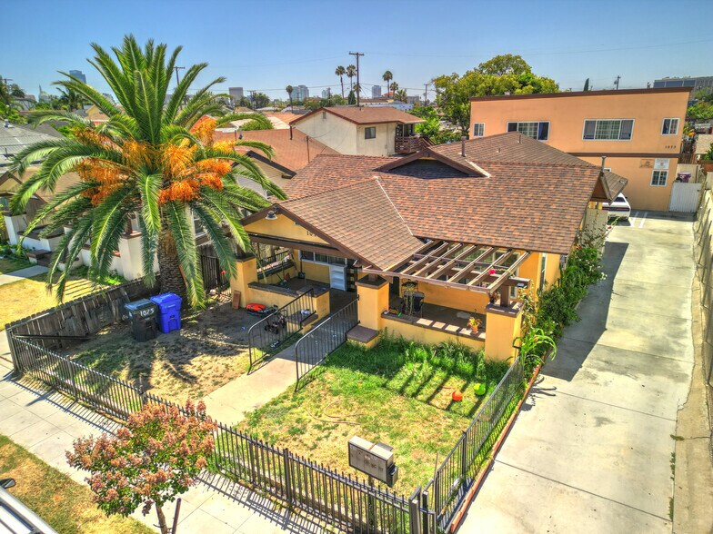 1073 Hoffman Ave, Long Beach, CA à vendre - Photo de l’immeuble – Image 2 sur 7