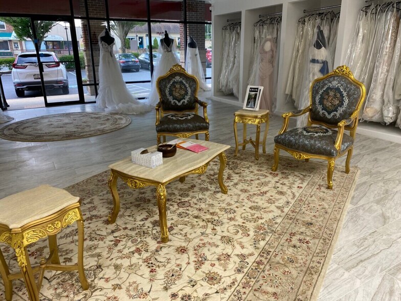 9899 Main St, Damascus, MD à louer - Photo de l’immeuble – Image 3 sur 7