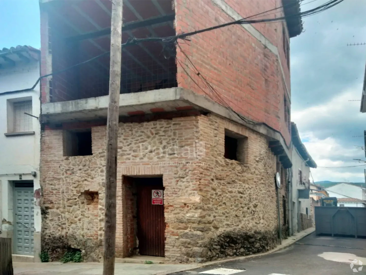 Industriel/Logistique dans Arenas de San Pedro, Ávila à vendre Photo principale– Image 1 sur 5