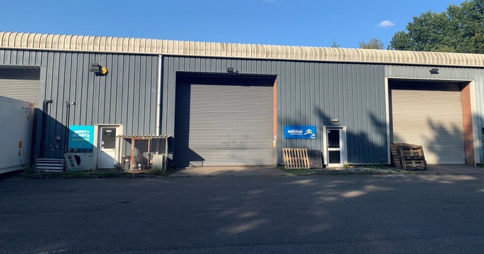 Sabre Clos, Newton Abbot à vendre - Photo principale – Image 1 sur 1