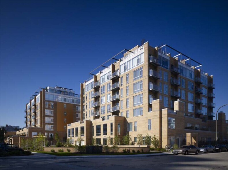 1720-1740 Oak Ave, Evanston, IL à vendre - Photo de l’immeuble – Image 2 sur 26