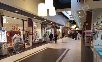 Plus de détails pour Local commercial à louer