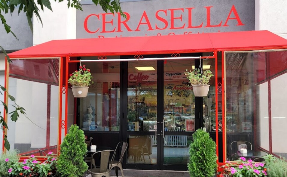 3627 31st St, Long Island City, NY à louer - Photo de l’immeuble – Image 2 sur 9