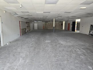 Plus de détails pour Local commercial à louer