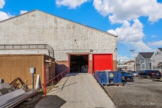 Plus de détails pour 165-167 Bow St, Everett, MA - Local d'activités à louer