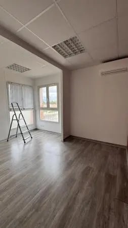 Bureau dans Perpignan à louer - Photo intérieure – Image 3 sur 3