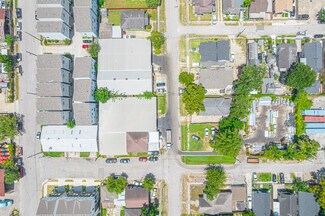 Plus de détails pour 1714 Hussion St, Houston, TX - Industriel/Logistique à vendre