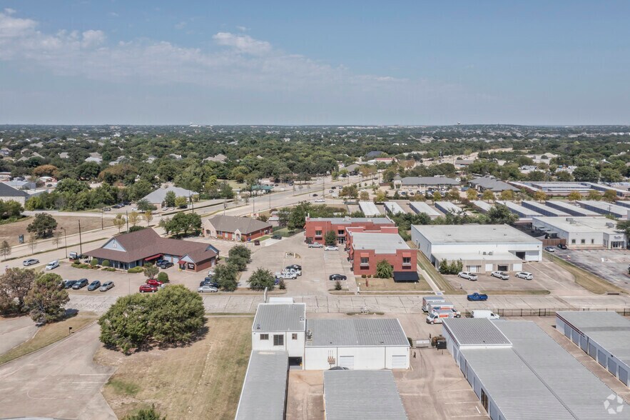 1802 Industrial Blvd, Colleyville, TX à louer - Aérien – Image 3 sur 4