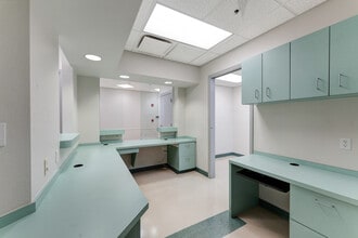 2401 University Pky, Sarasota, FL à louer Photo intérieure– Image 2 sur 20