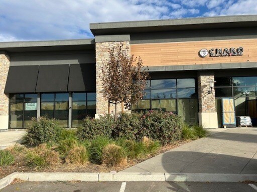 4721-4727 Livermore Outlets Dr, Livermore, CA à vendre - Photo de l’immeuble – Image 1 sur 3