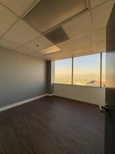 3250 Wilshire Blvd, Los Angeles, CA à louer Photo intérieure– Image 1 sur 15