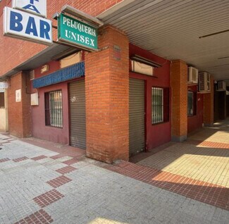 Plus de détails pour Local commercial à louer