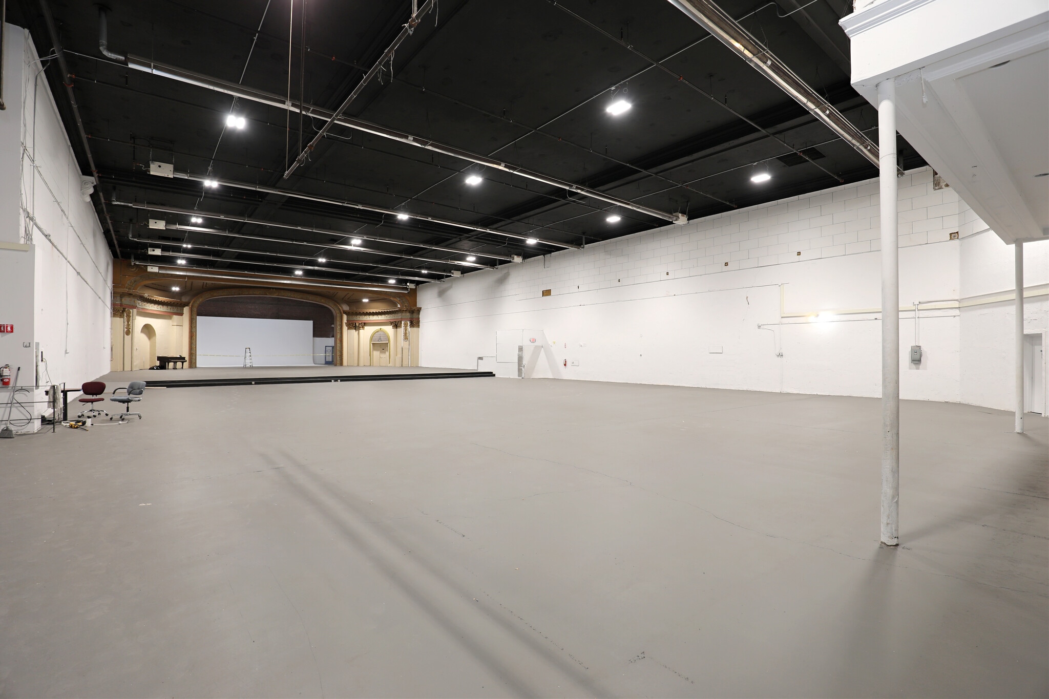 323 Wall St, Kingston, NY à louer Photo intérieure– Image 1 sur 37