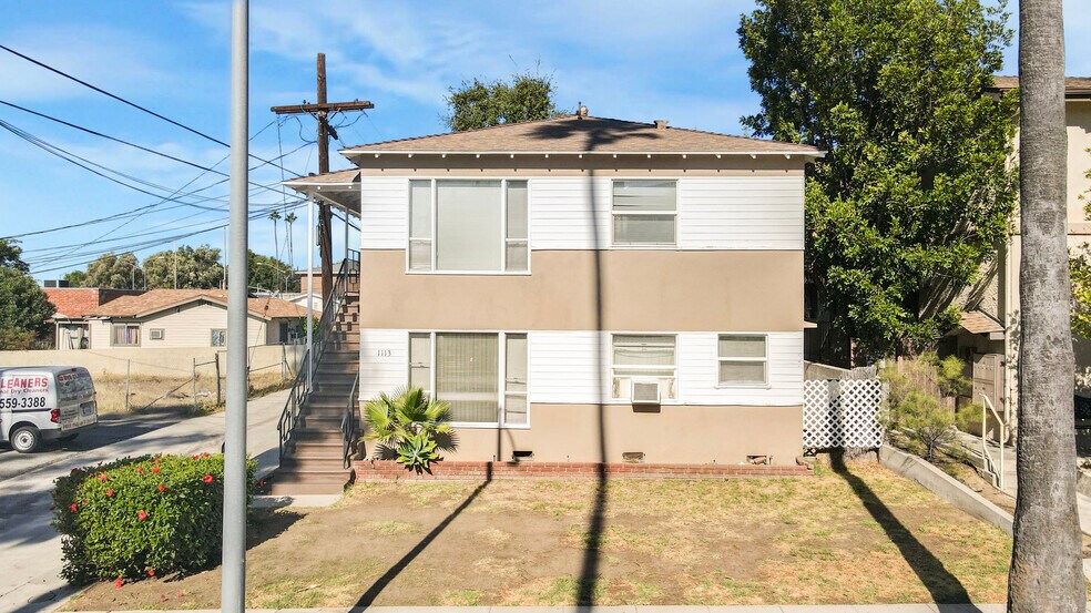 1113 Linden Ave, Glendale, CA à vendre - Photo de l’immeuble – Image 3 sur 16