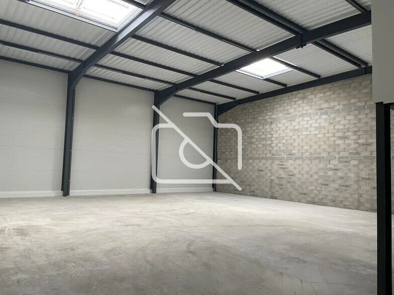 Industriel/Logistique dans Bondoufle à louer - Photo intérieure – Image 3 sur 4