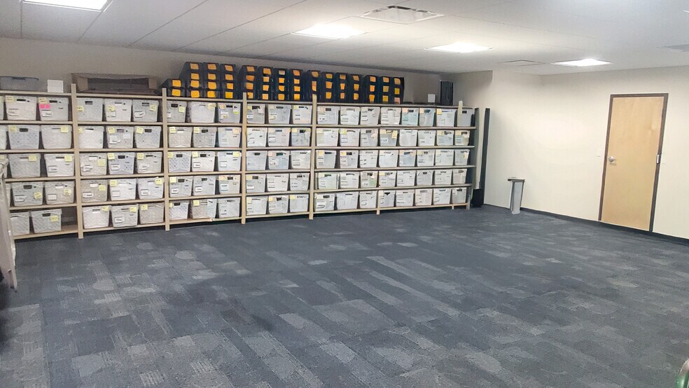 2441 Production Dr, Indianapolis, IN à louer - Photo intérieure – Image 3 sur 5