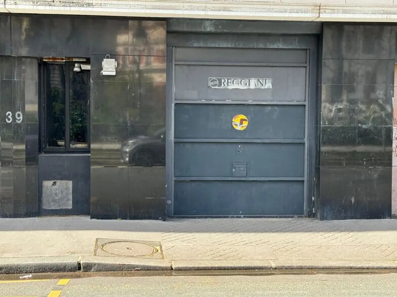 Bureau dans Paris à louer - Photo de l’immeuble – Image 3 sur 4