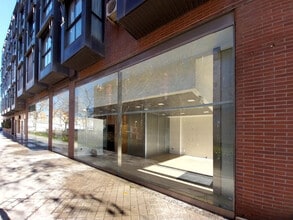 Local commercial dans Madrid, Madrid à louer Photo intérieure– Image 2 sur 17