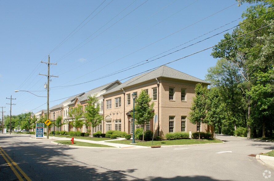 102-150 E Main St, New Albany, OH à louer - Photo principale – Image 1 sur 7