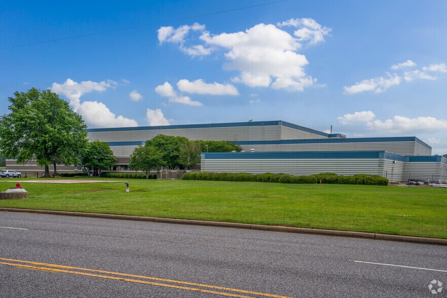 1301 Industrial Park Dr, Tuscaloosa, AL à louer - Photo de l’immeuble – Image 3 sur 9