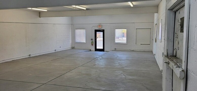 11501-11507 W Colfax Ave, Lakewood, CO à louer - Photo de l’immeuble – Image 1 sur 2