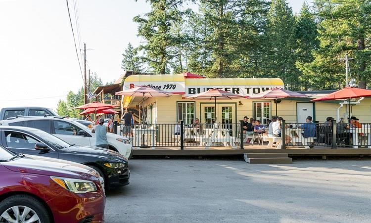 8585 Montana Highway 35, Bigfork, MT à vendre - Photo de l’immeuble – Image 2 sur 16