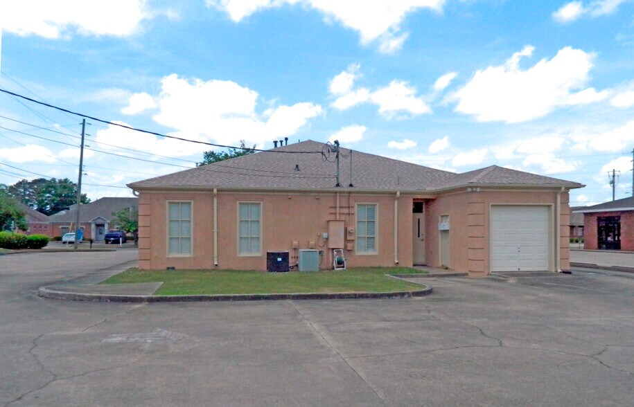 316 St Lukes Dr, Montgomery, AL à vendre - Photo de l’immeuble – Image 3 sur 16