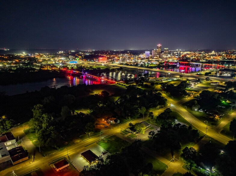 Washington Ave & Riverfront Dr, North Little Rock, AR à vendre - Photo de l’immeuble – Image 2 sur 4