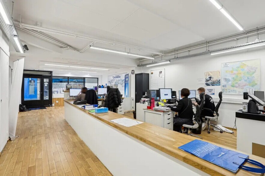 Bureau dans Paris à louer - Photo de l’immeuble – Image 2 sur 9